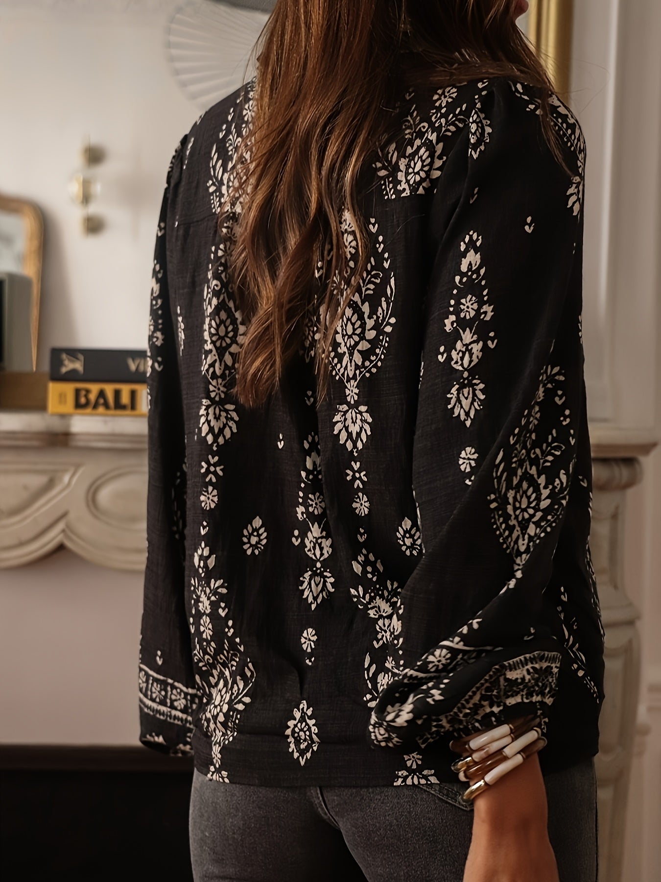 Amélie & Rose™ | Elegant Floral Print Blouse