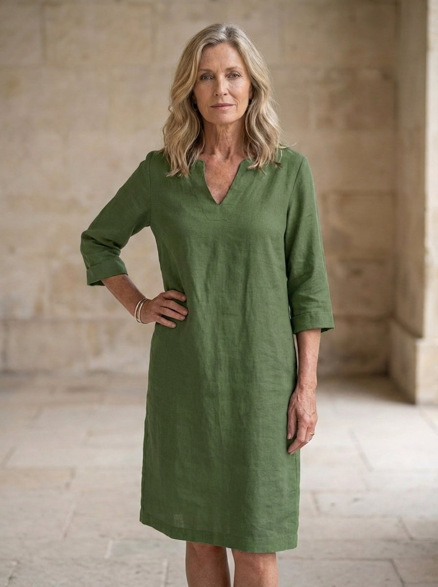 Amélie & Rose | Beth Relaxed V-Neck Dress