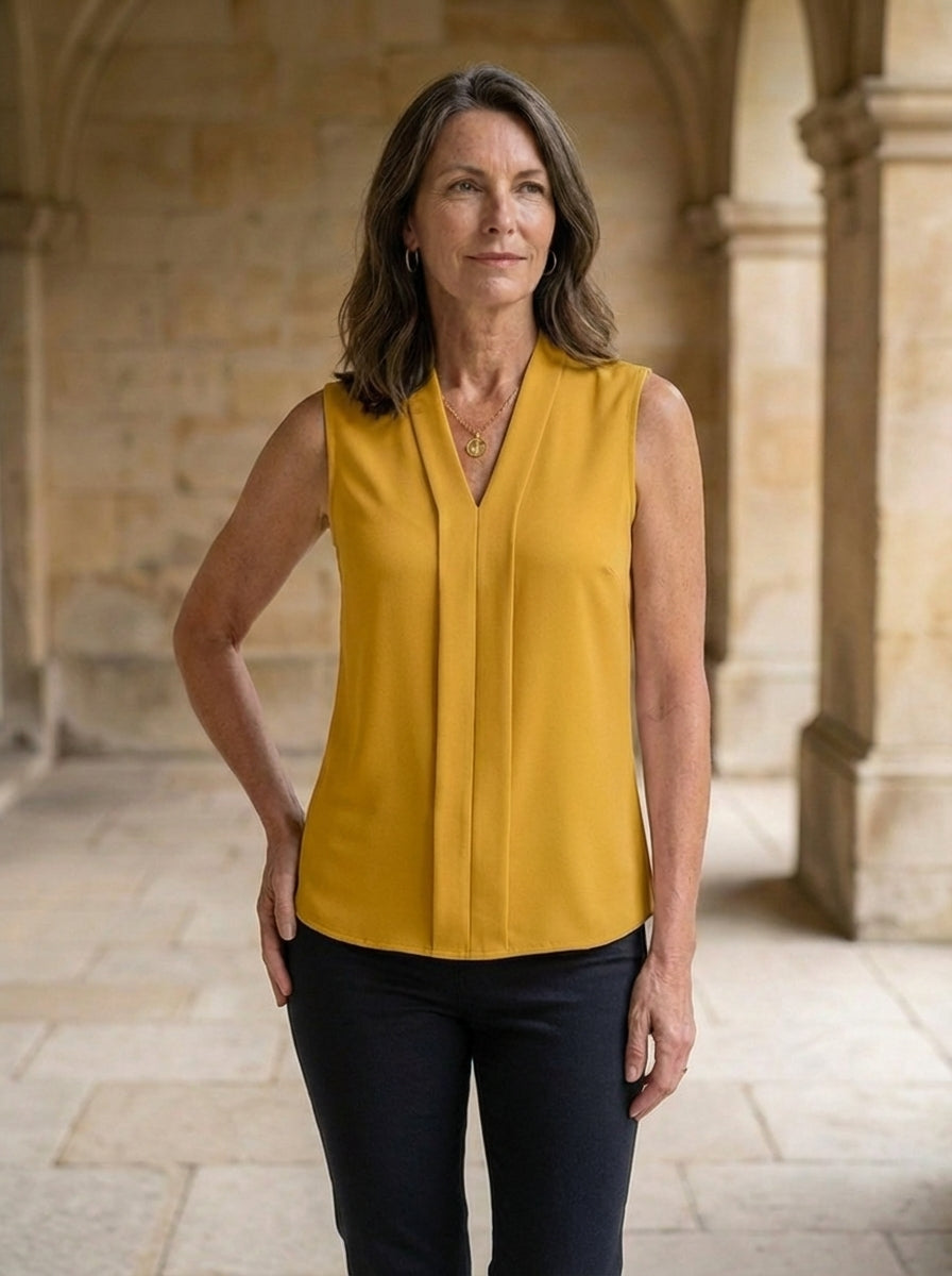 Amélie & Rose | Sleeveless V-Neck Formal Top