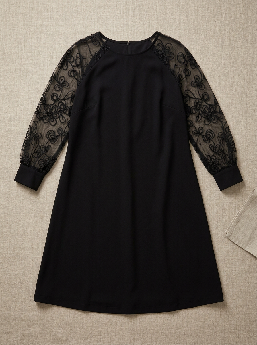 Amélie & Rose | Elegant Lace Dress