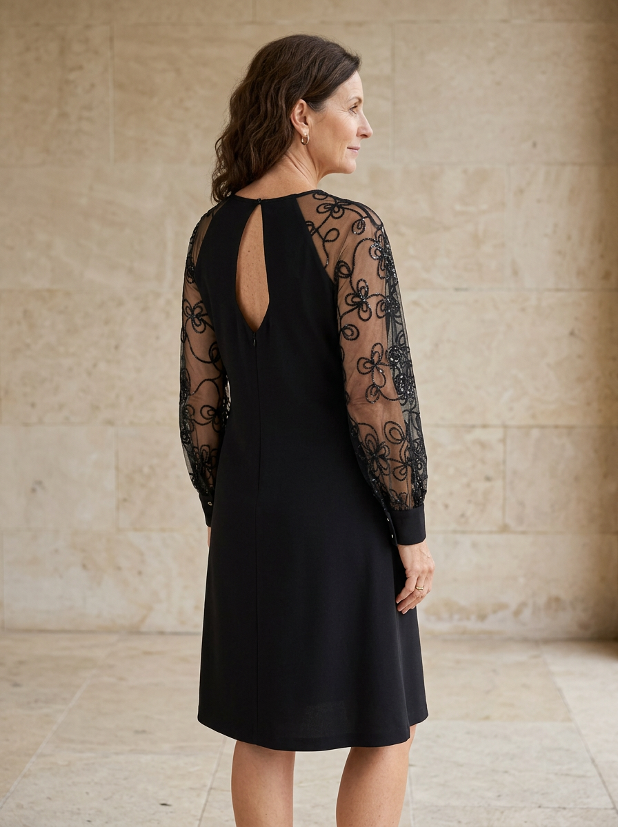 Amélie & Rose | Elegant Lace Dress